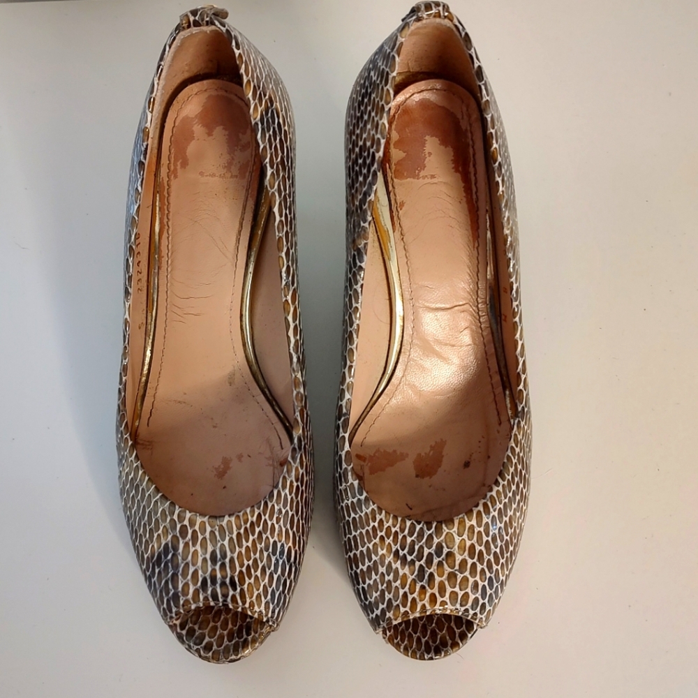 Stuart Weitzman Plainfield Python Snake Print Pee… - image 4